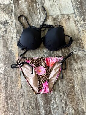2 for $30 sale: Victoria’s Secret black animal/floral print string bikini XS 32D